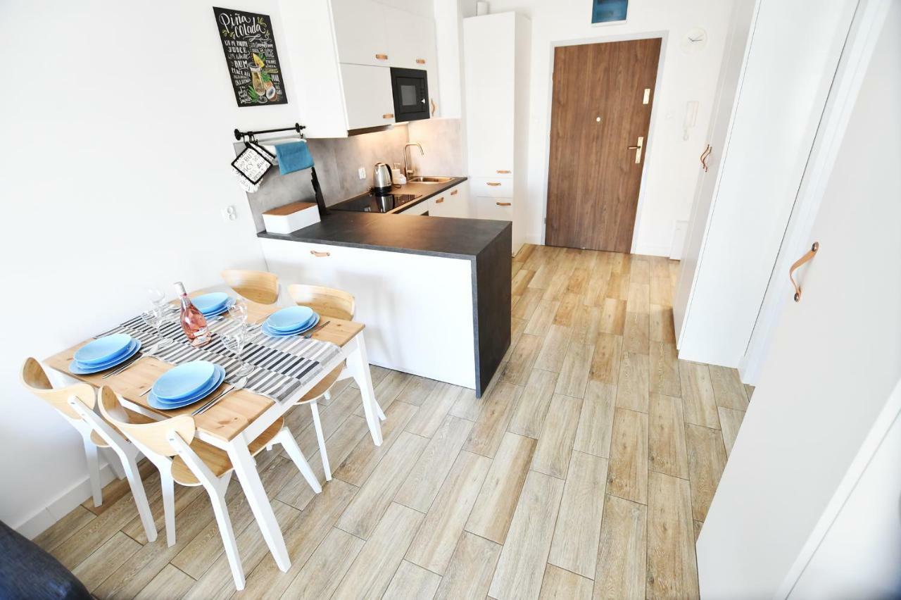Apartament Lazur Z Miejscem Postojowym W Garazu Kolberg Exterior foto